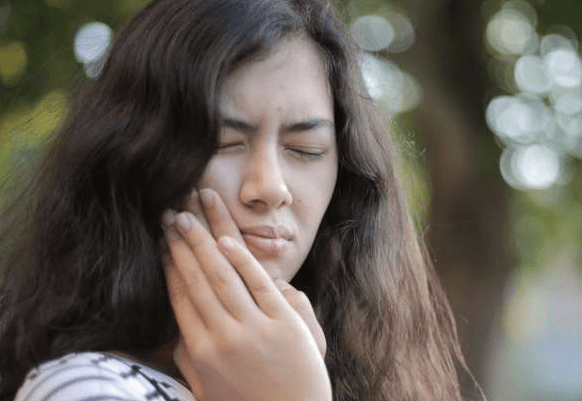 口腔上顎發炎症狀